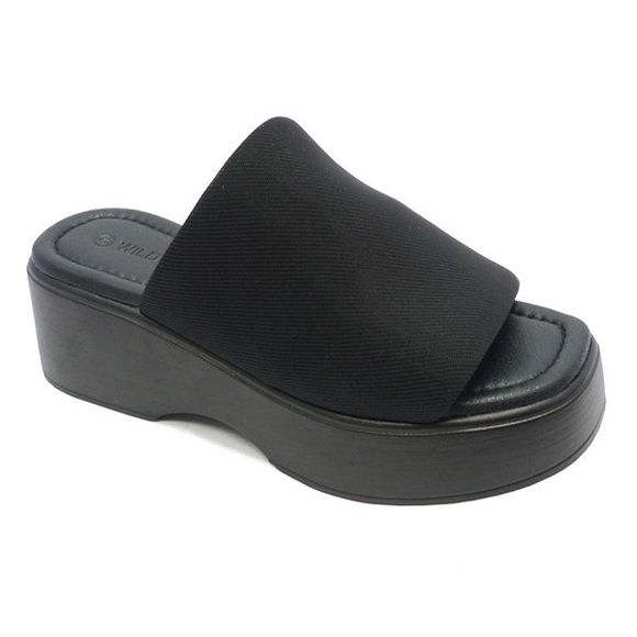 🆕 NWT Women’s Black Wide Fit Platform Slip-On Sandals | Wide Toe Band - Picture 8 of 8